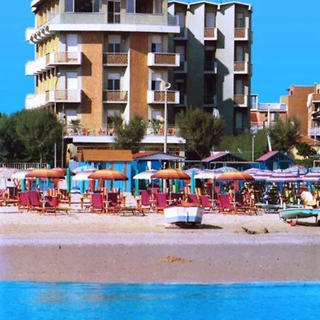 호텔 Delfino 세니갈리아