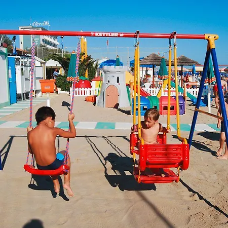 Отель Delfino Сенигаллия