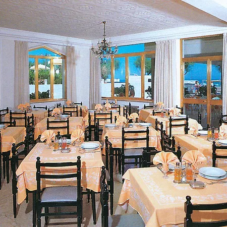 Hotel Delfino 3*